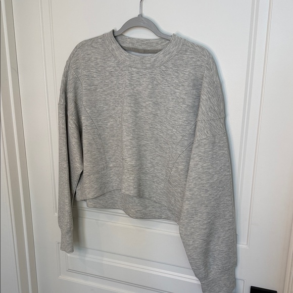 Abercrombie & Fitch Tops - Abercrombie & Fitch Gray Sweatshirt